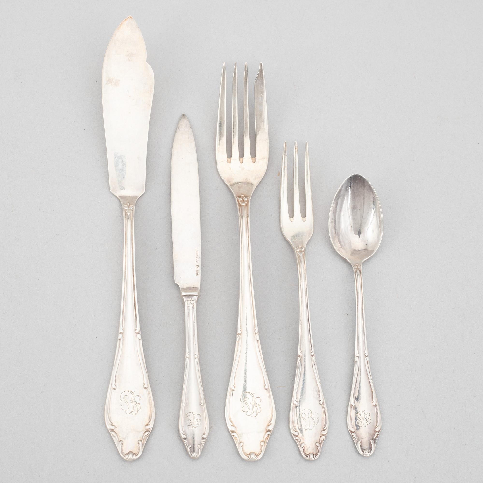 Bestickuppsättning, 63 delar, silver, "Märtha", MGAB, Uppsala, samt Wallin & Thorsen, Borås, bl a 1935.