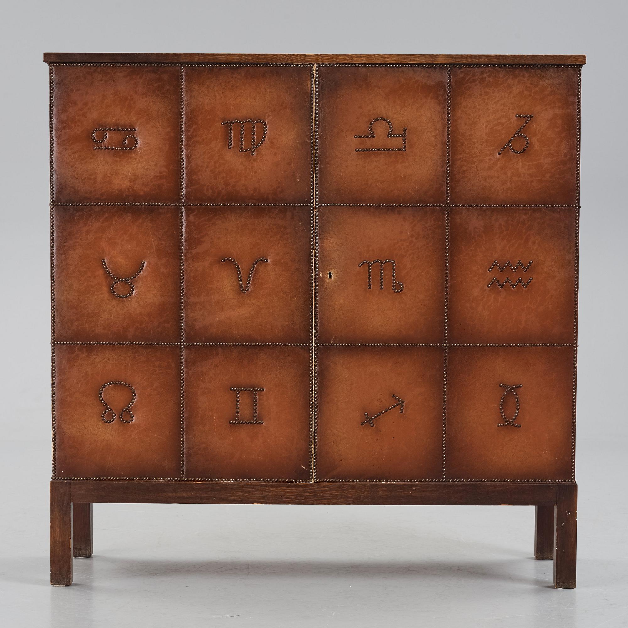 Otto Schulz, skåp, "Zodiakens tecken" för Boet, Göteborg, 1930-40-tal.