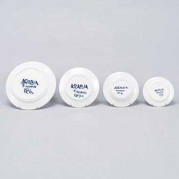 Ulla Procopé, A 42-piece 'Valencia' porcelain tableware set for Arabia.