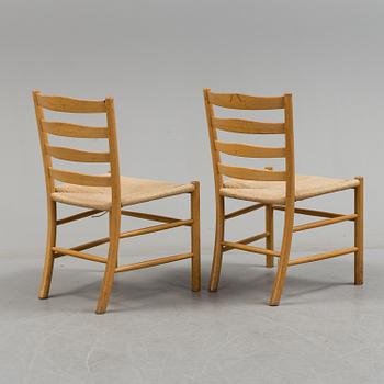 KAARE KLINT, chairs, a pair, "Kirkestolen", Gemla, Diö. Signed with label. Probably 1960s / 70s.