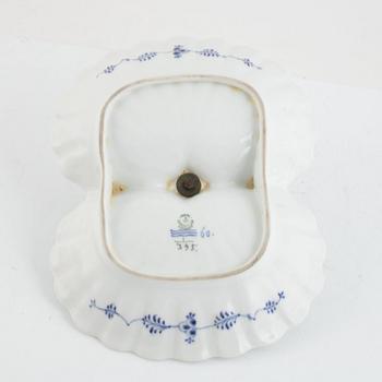 Kakfat, porslin, "Musselmalet", Royal Copenhagen, Danmark.