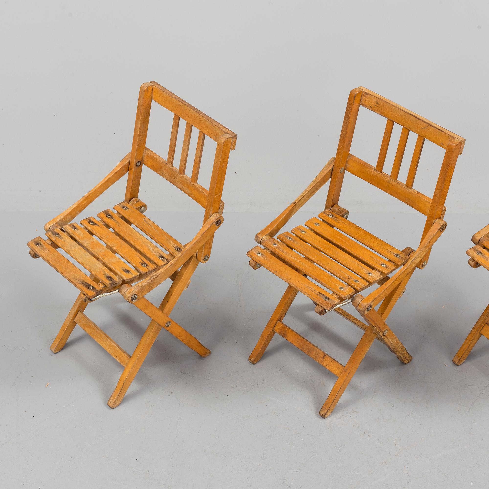 A set of four child chairs by Brevetti Reguitti, Italy, 1950s.