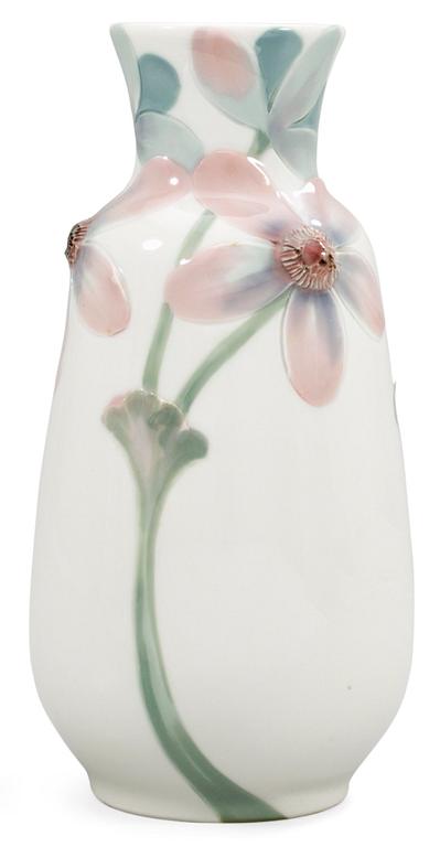 A Mela Anderberg porcelain art nouveau vase by Rörstrand ca 1900.