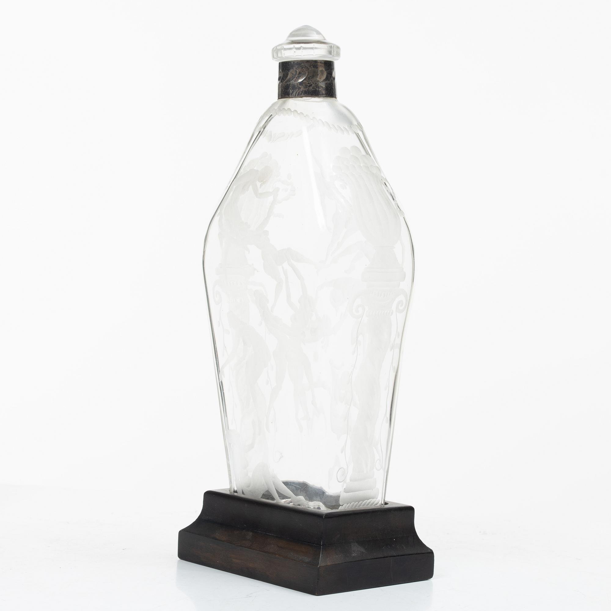 Simon Gate, a bottle with stopper, Orrefors.