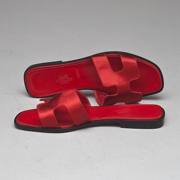 SKOR. Hèrmes, slip in sandal. "Oasis H sandal Oran".
