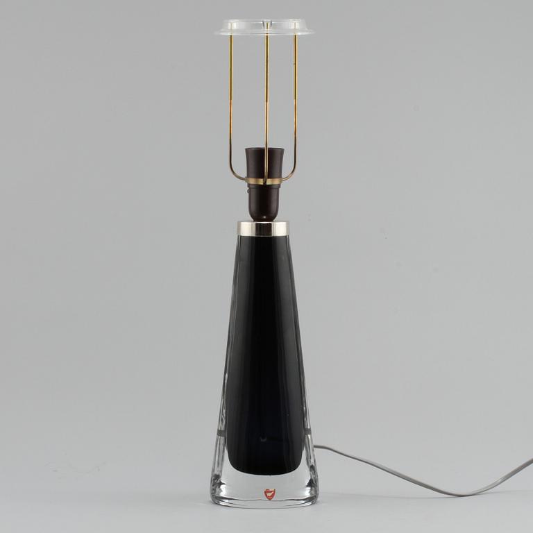 BORDSLAMPA, glas, Carl Fagerlund, Orrefors, 1900-talets andra hälft.