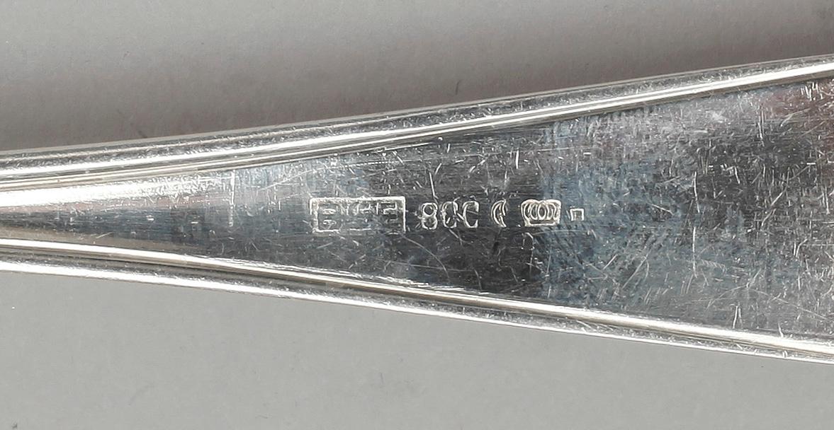 BESTICK, 12 st, låghaltigt silver, Tyskland, 1900-tal.  tot Vikt ca 1274 gram.