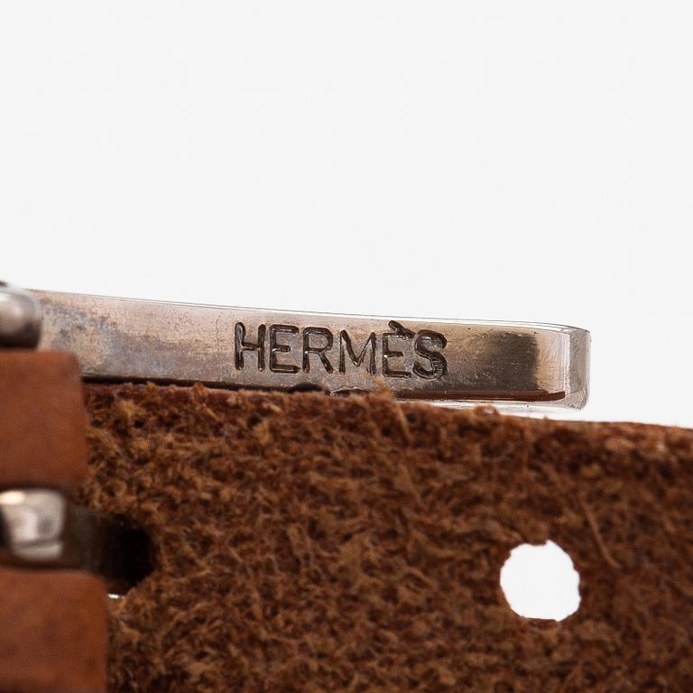 Hermès, armband, läder och silverfärgad metall. Märkt Hermès Paris.