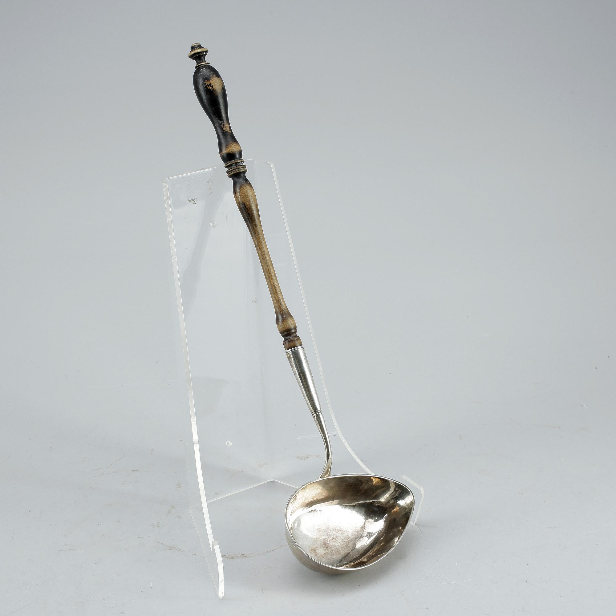 SOPPSLEV, silver, troligen Gustaf Folcker, Stockholm, 1826.