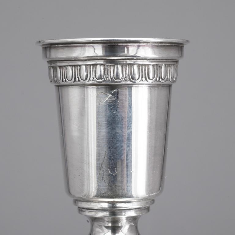LJUSSTAKAR, ett par, silver, GAB, Stockholm, 1951, vikt ca 615 g.