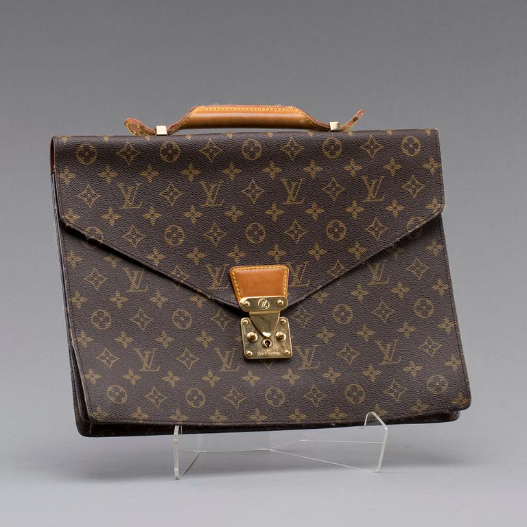 PORTFOLIO, Louis Vuitton.