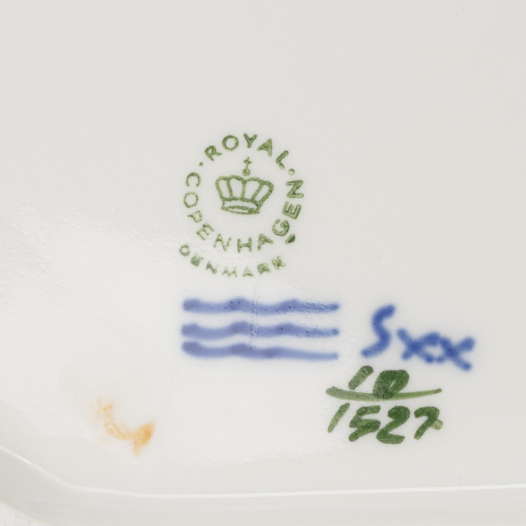 Royal Copenhagen, dinner service, 37 pieces, "Blue Flower", Denmark.