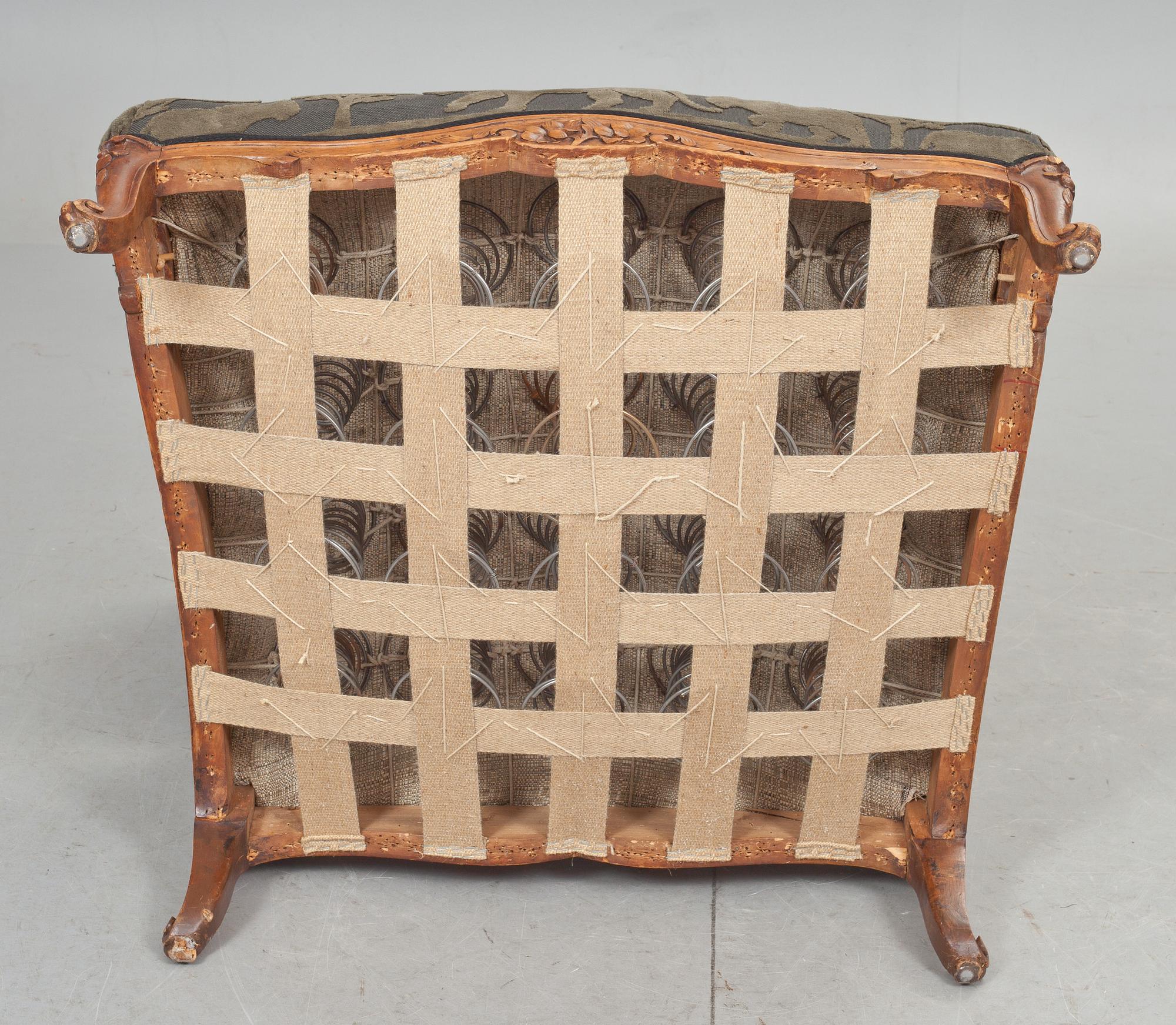 ÖRONLAPPSFÅTÖLJ, 1900-talets första hälft.