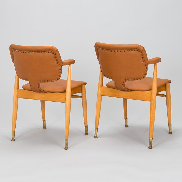 Ilmari Tapiovaara, A pair of mid-20th century 'Domus Lux' armchairs for Lukkiseppo.
