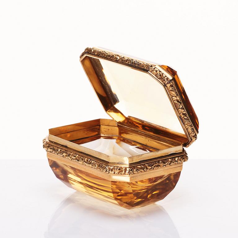 A probably English 19th century citrine and gold box.