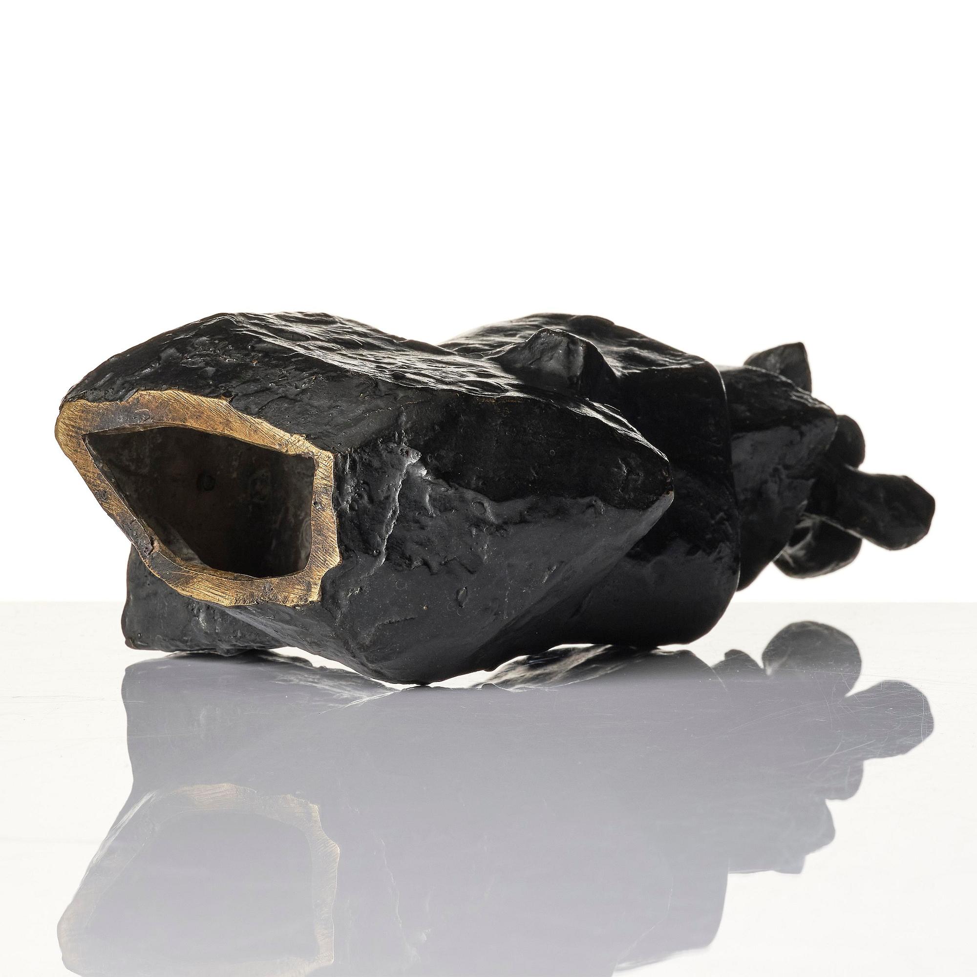 Émile Gilioli, "Le petit pot de fleurs".