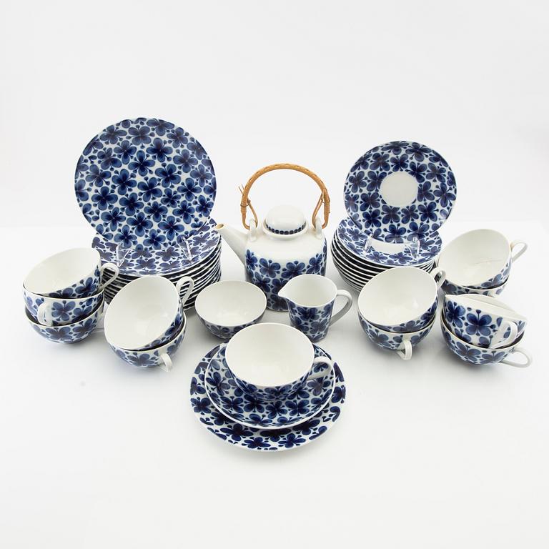 Marianne Westman, "Mon Amie" service, 27 pieces Rörstrand porcelain.