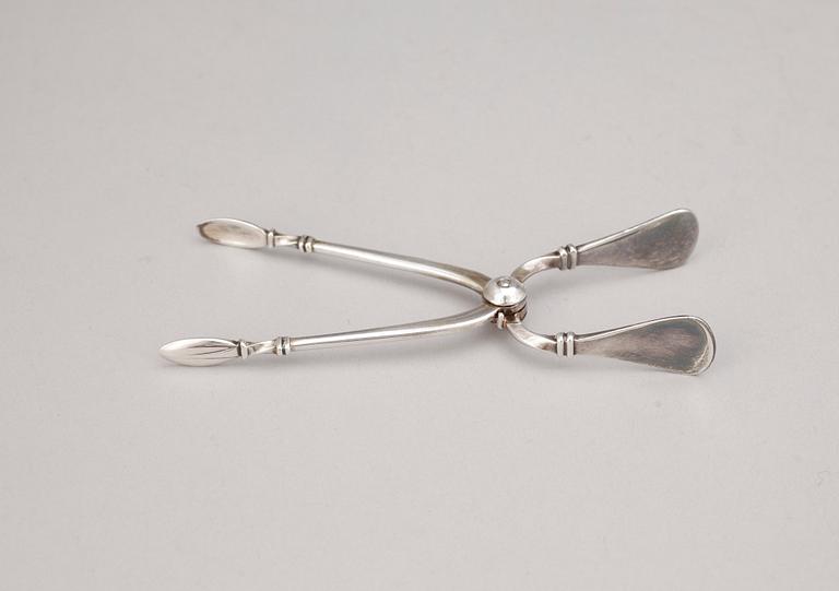 GRÄDDKANNA SAMT SOCKERSKÅL, sterlingsilver, Mexico, 1900-talets slut. Vikt ca 365 g.