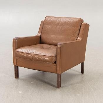 Sofa and armchair, Georg Thams, A / S Vejen Polstermøbelfabrik, Denmark, 1960s.