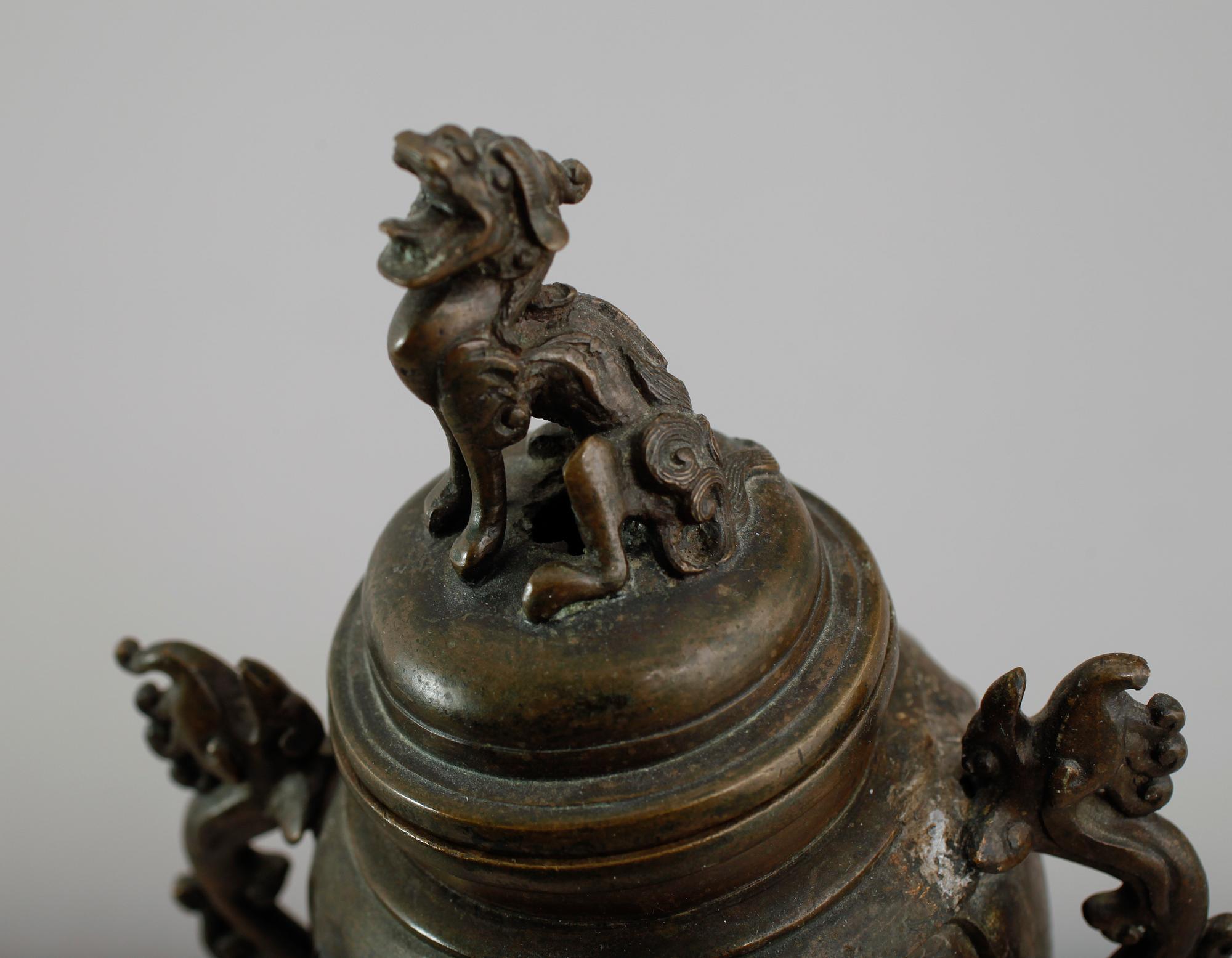 URNA, brons, Kina, 1800-tal.