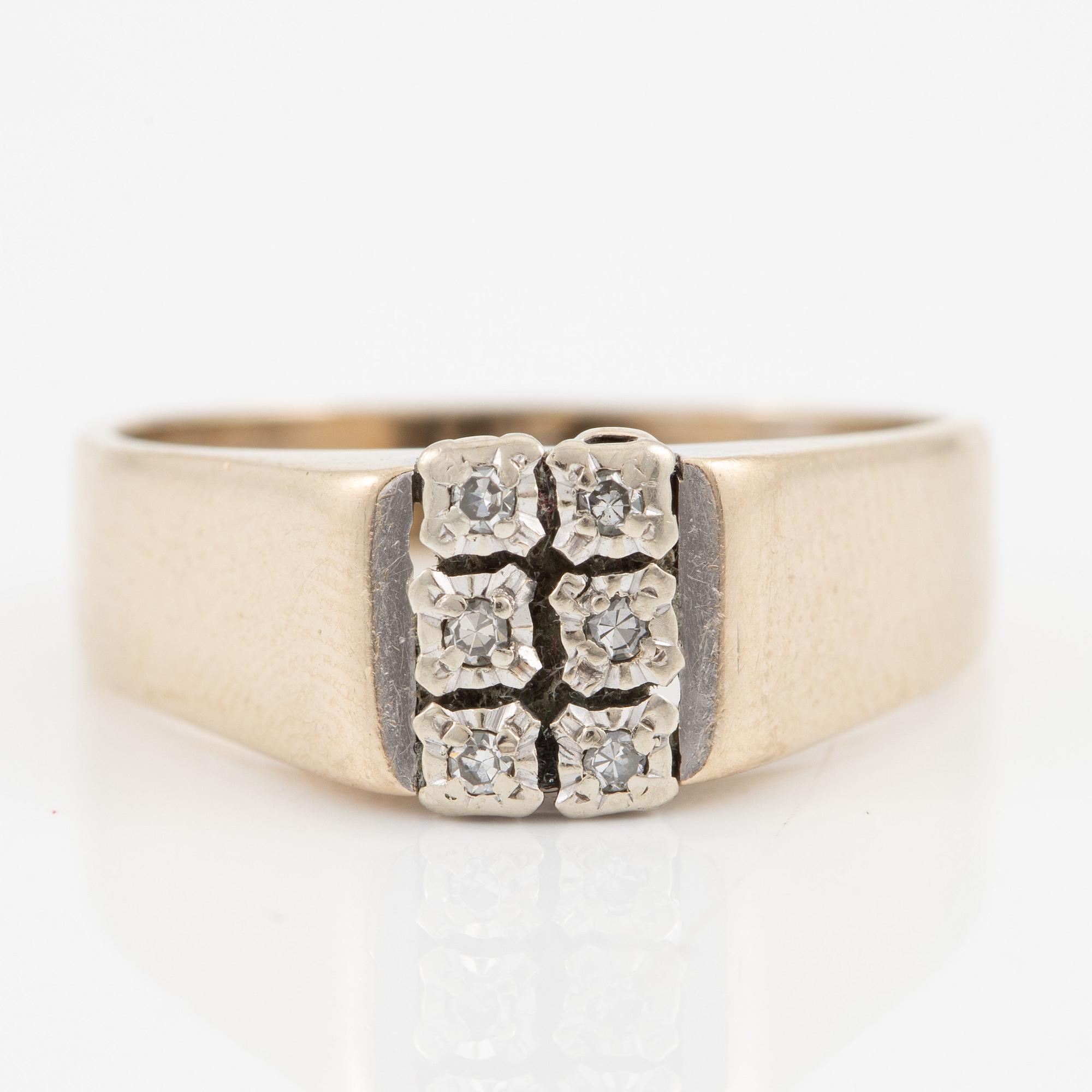 Ring 18K vitguld med sex åttkantslipade diamanter.