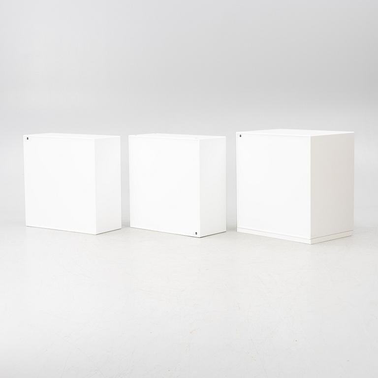 Peter J Lassen, skåp, 3 moduler, Montana, Danmark.