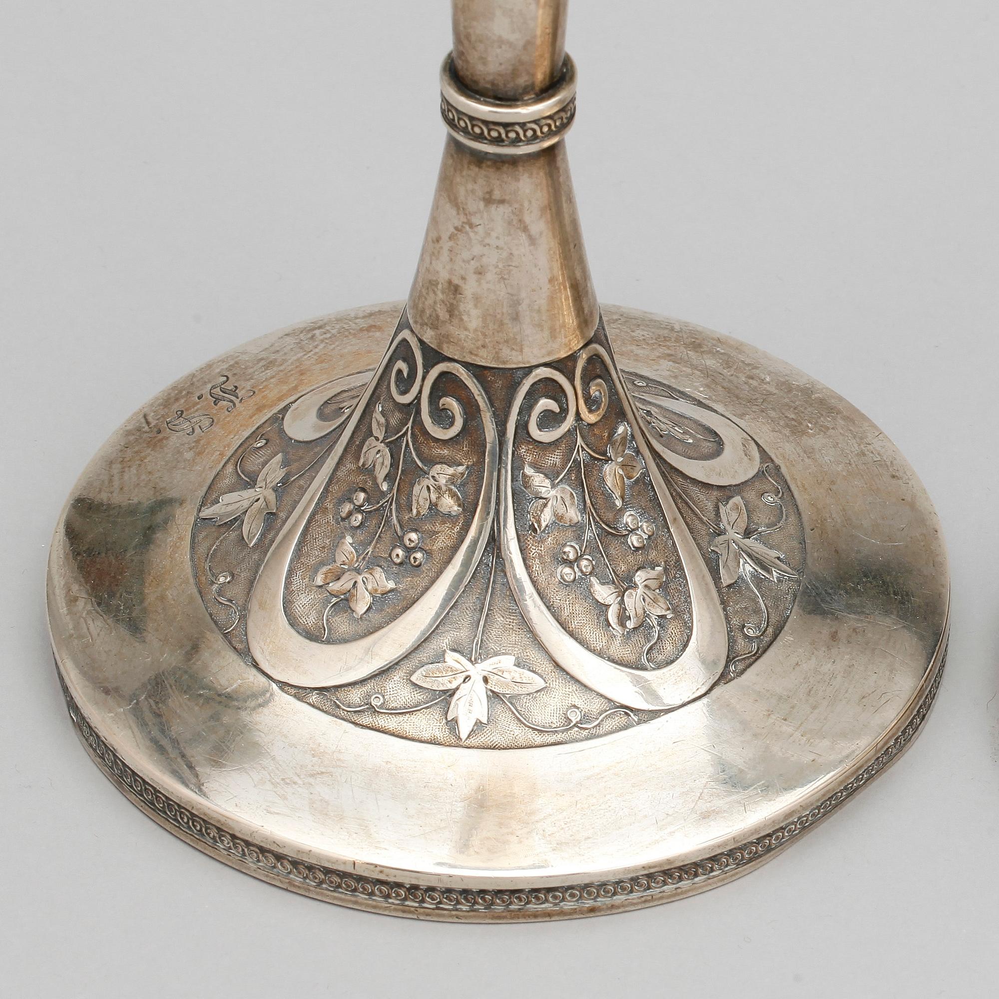 LJUSSTAKAR, ett par, silver, Wien, Österriket Ungern 1806. Vikt ca 545 gram.