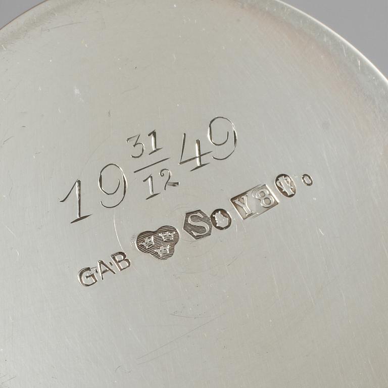 PARTI SILVER, 9 delar, Sverige samt svenska importstämplar, omkring 1900-talets mitt, vikt 457 gram.