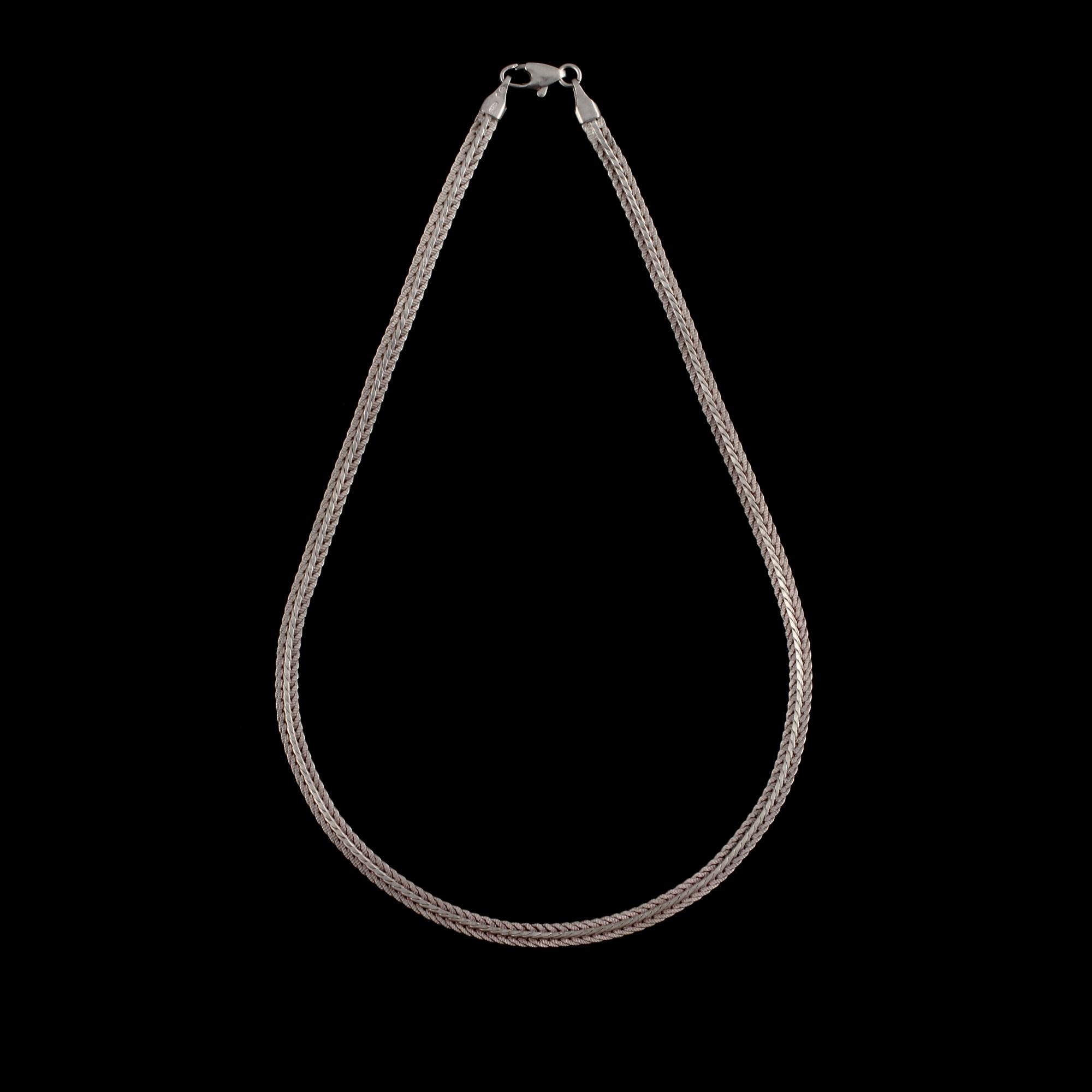 HALSKEDJA, sterlingsilver, importstämplad. Vikt 14 g.