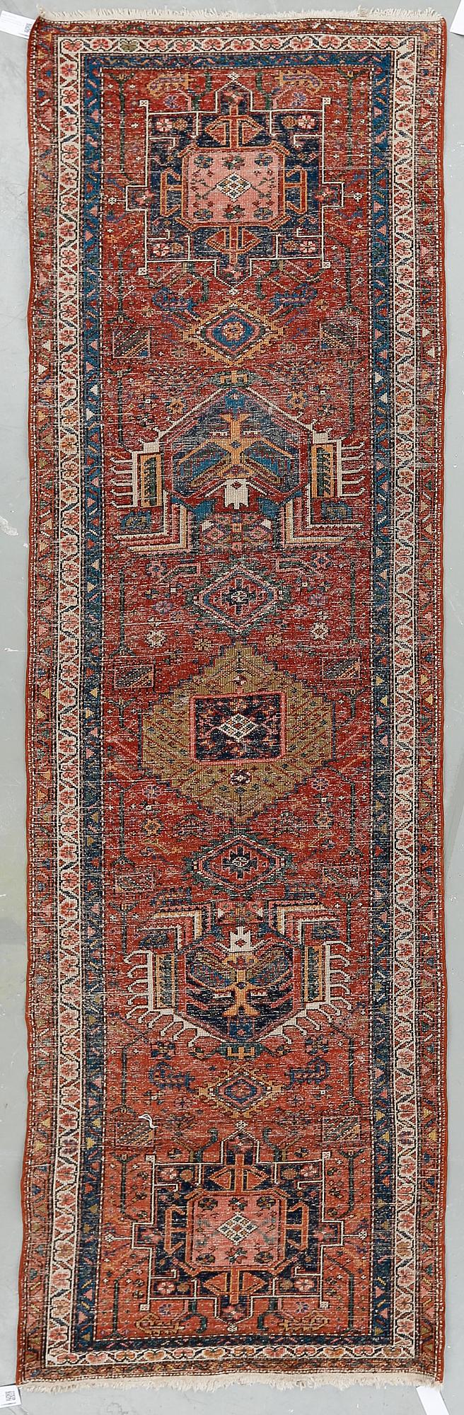 GALLERIMATTA, Karadje, nordpersien, semiantik, ca 315 x 95 cm.