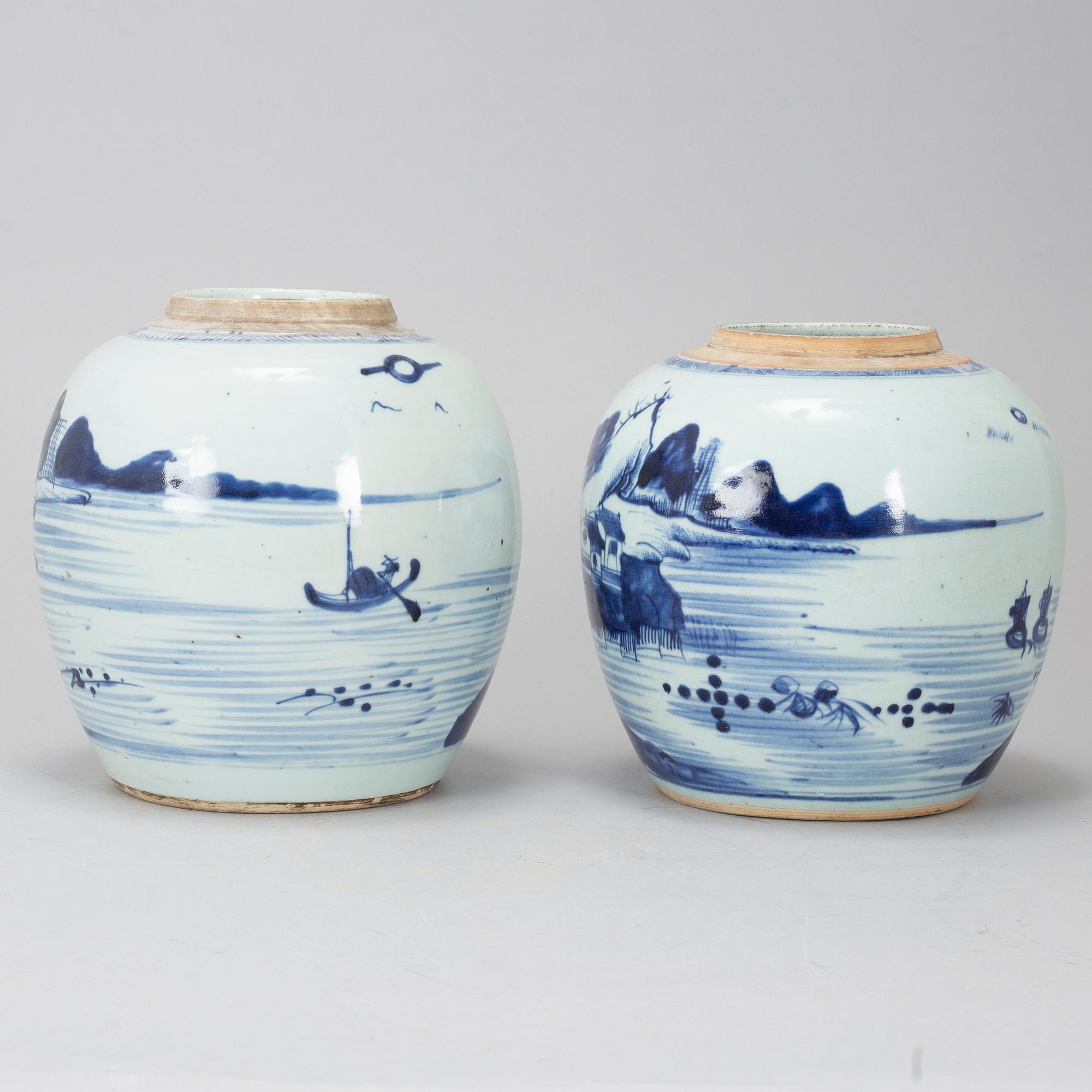 Two blue and white jars, Qing dynasty, 19th century.