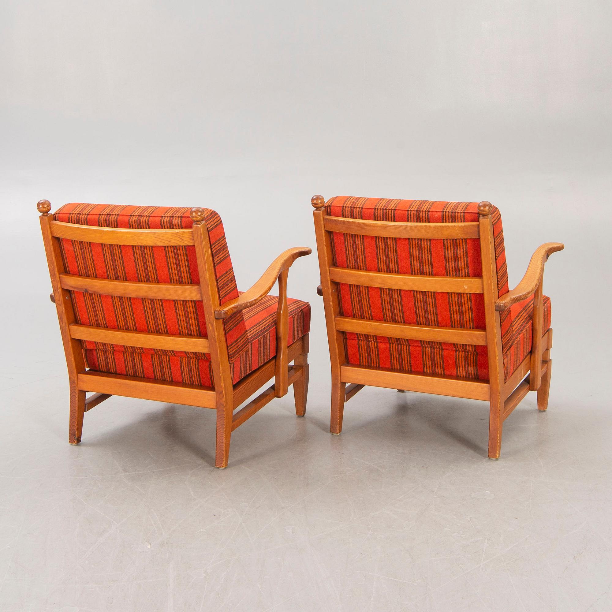 A pair of Gösta Göperts "åre" pine armchairs second part of the 20th century.