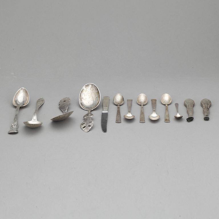PARTI SILVER, 12 delar, mestadels Sverige, 1900-tal. Tot vikt 366 gram.