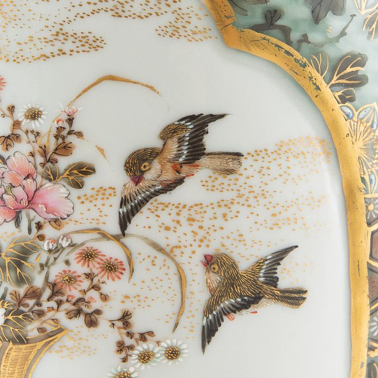 Bordslampa troligen Japan tidigt 1900-tal porslin och metall.