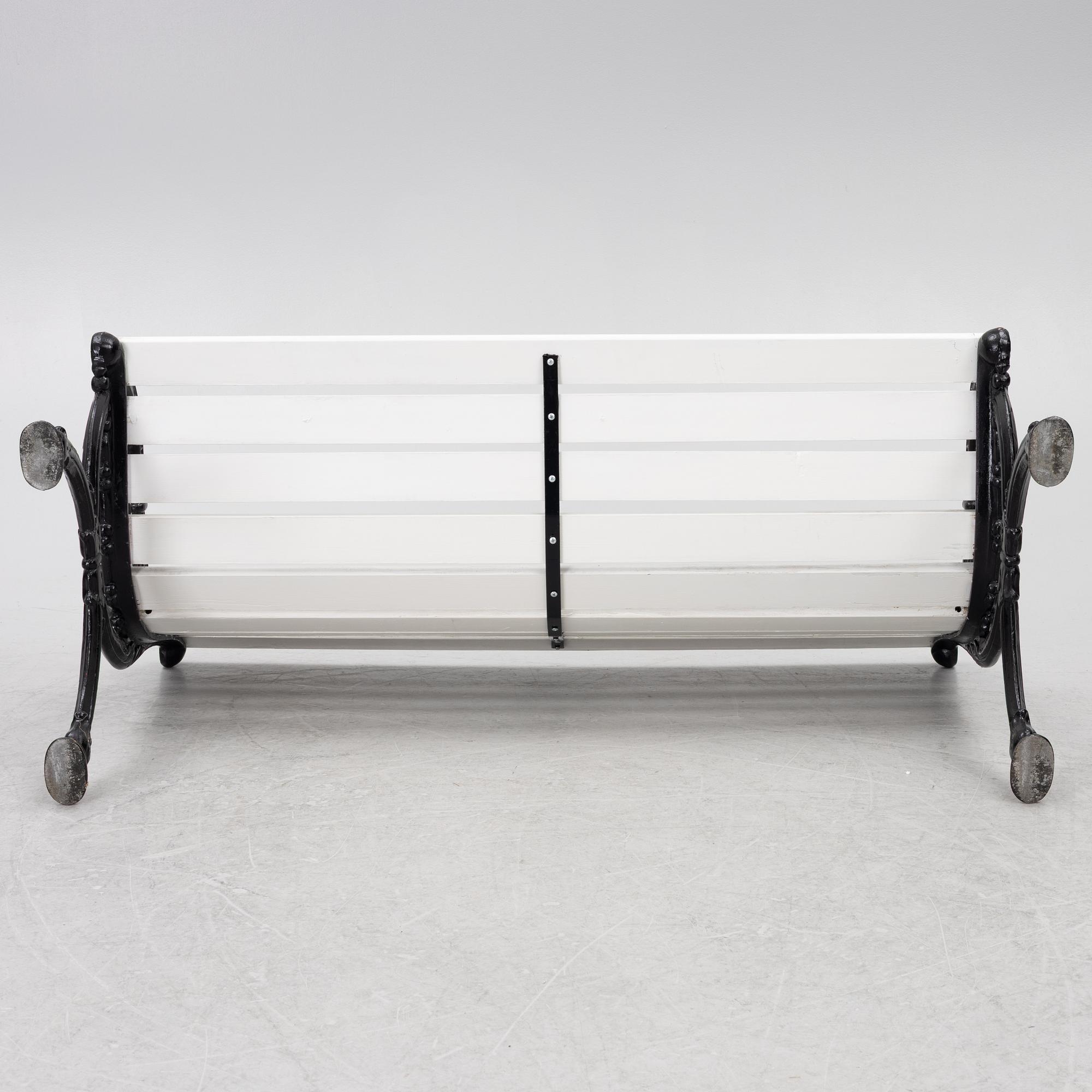 Trädgårdssoffa, Byarum, 1900-talets slut.