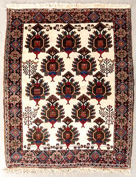 Rug Beludj semi-antique approximately 160x126 cm.