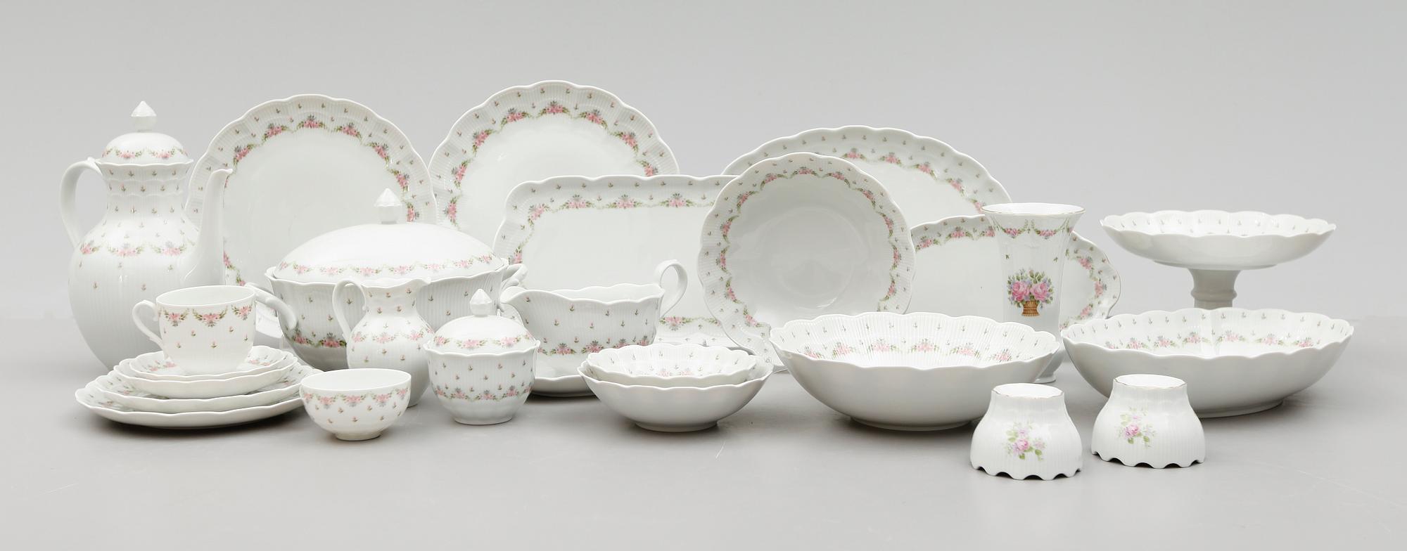 MAT- OCH KAFFESERVIS, ca 98 delar, porslin, "Marseille", Kaiser, Tyskland, 1900-talets andra hälft.