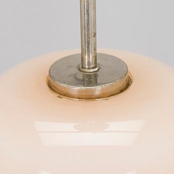 Paavo Tynell, taklampa modell 559 Taito, 1930-tal.