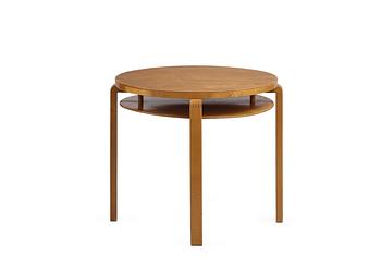 Alvar Aalto, A TABLE.