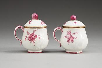 A pair of Swedish Marieberg soft paste custard cups with covers, 18th Century.