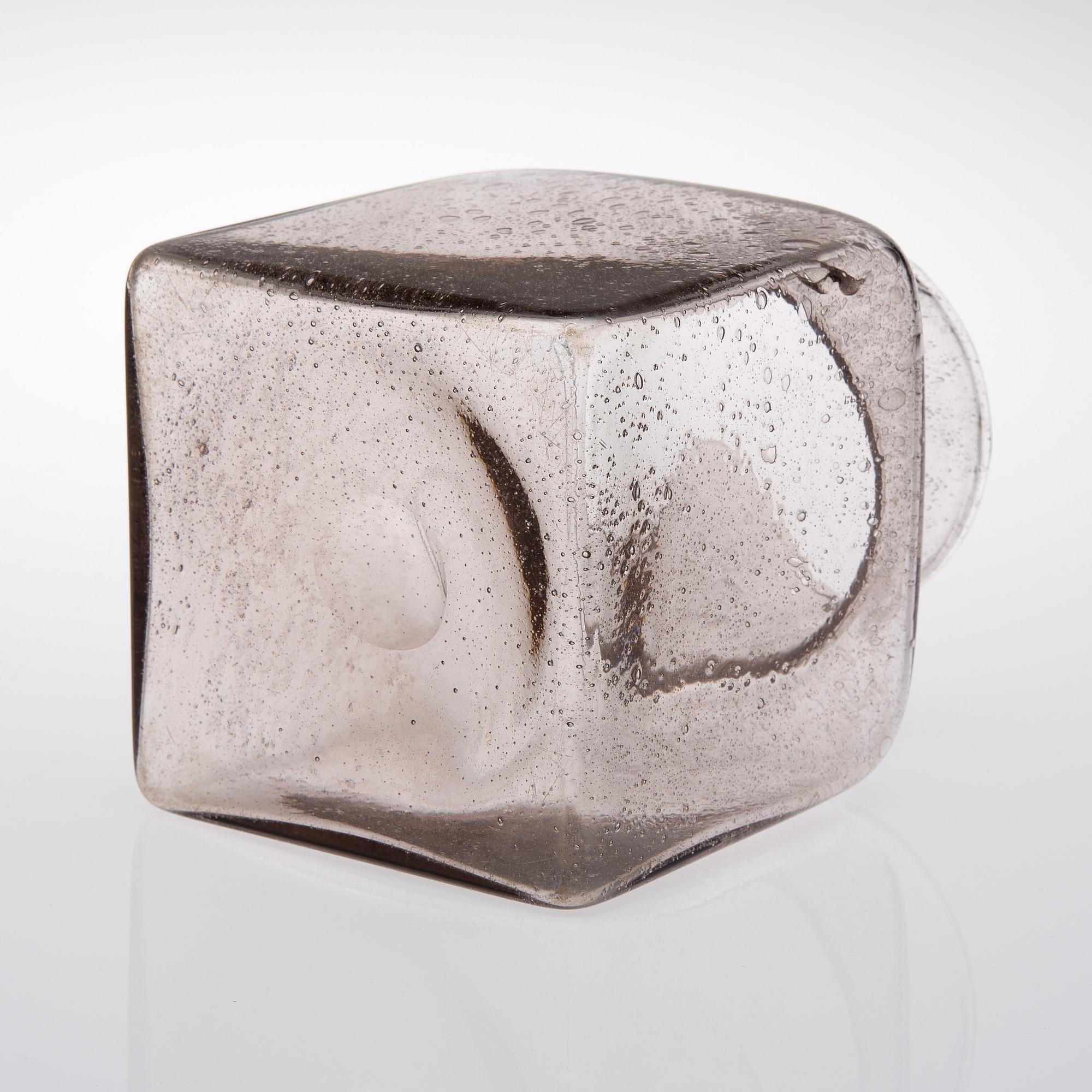 KAJ FRANCK, KARAFF, glas, signerad K. Franck Nuutajärvi Notsjö -62, OCH BURK, glas, märkt Nuutajärvi Notsjö.