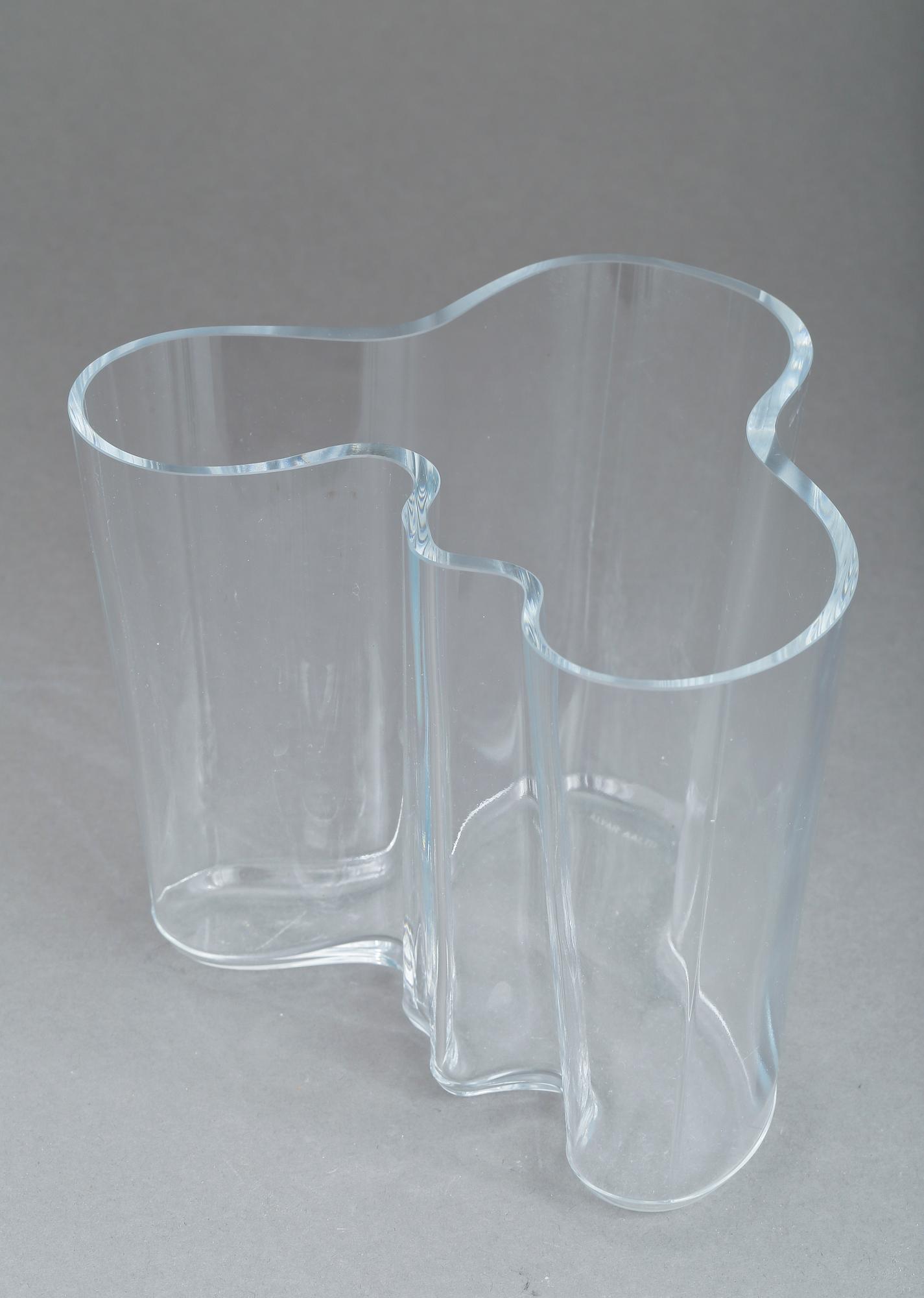 VAS, glas, Alvar Aalto, "Savoy", Iittala, Finland, sign.