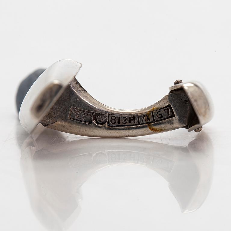 Elis Kauppi, Cufflinks and brooch, silver, Kupittaan Kulta, Turku, 1960s.