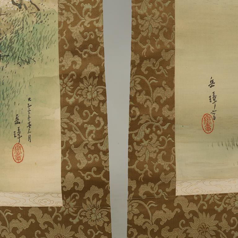 RULLMÅLNINGAR, 2 st, siden på papper, Japan, 1900-tal, bär signatur.