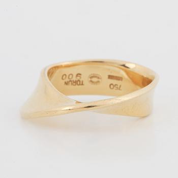 Vivianna Torun Bülow-Hübe, Georg Jensen, ring, "Möbius" 18K gold.