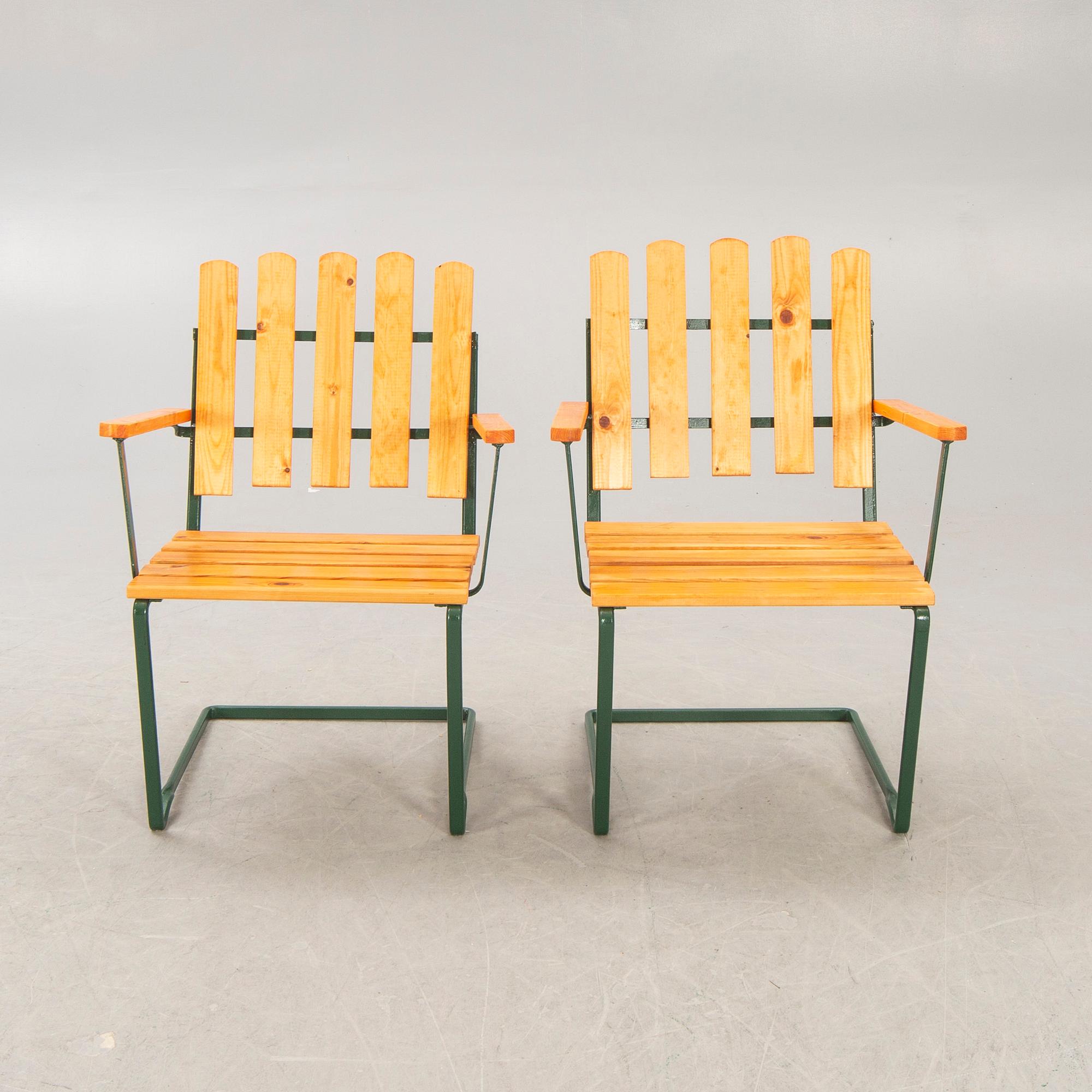 A five pcs garden suite by Arthur Lindquist  model A2, Grythyttan Stålmöber, late 20th century.