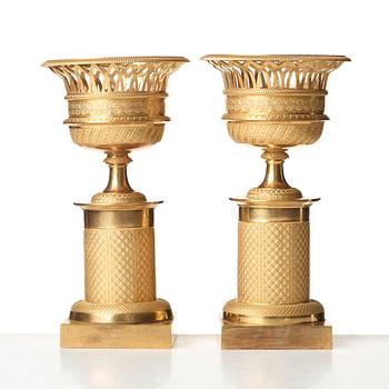 A pair of French Empire early 19th century centre pieces.