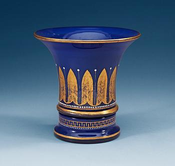 1210. A Russian blue glass Cashe-pot with stand, Nikol'skoye glass factory, attributed to Alexander Vershinin, circa 1800.
