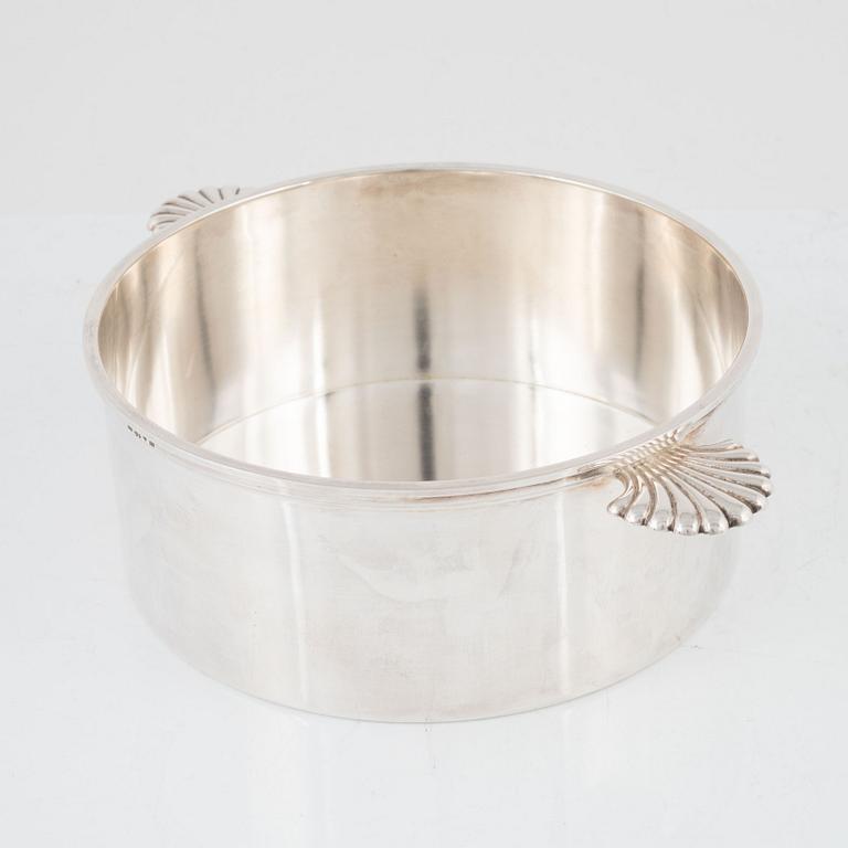 CG Råström, soufflé dish, silver, Stockholm 1932.