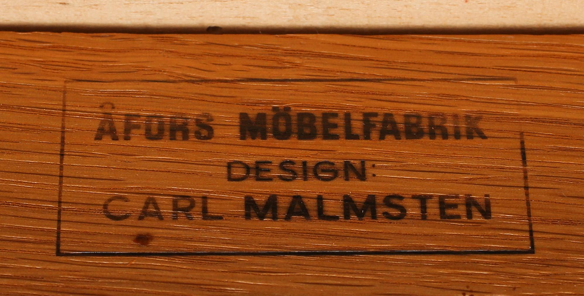 STOLAR, 8 st, samt KARMSTOLAR, 2 st, "Solna", Carl Malmsten, delvis Åfors Möbelfabrik, 1900-talets andra hälft.